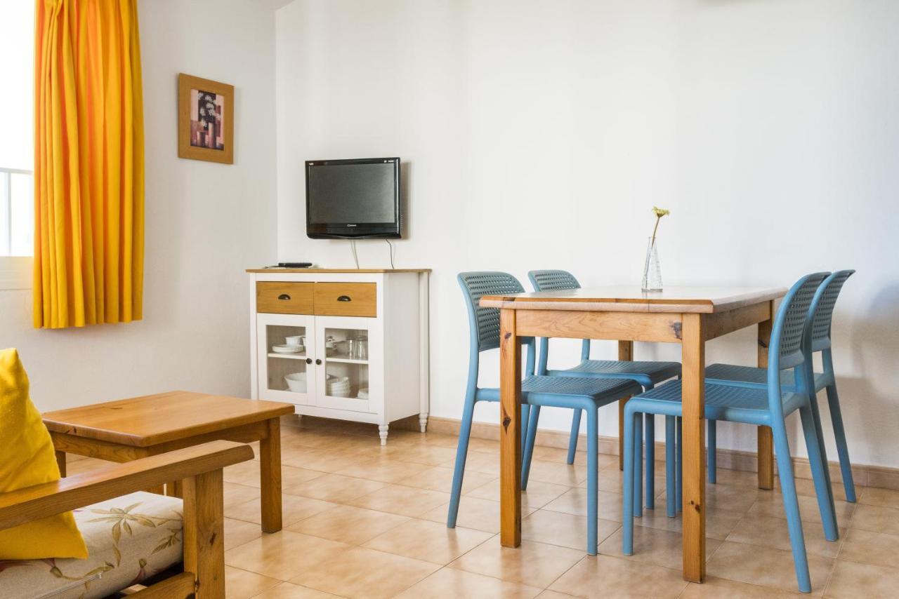Apartamentos Sol Ponent Κάλα Μπλάνκα Εξωτερικό φωτογραφία